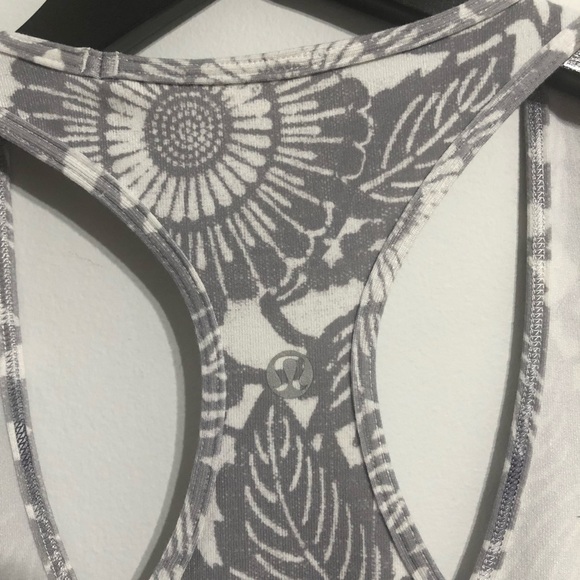 LULULEMON Cool Racerback Tank in Beachy Floral Fossil - Picture 4 of 5